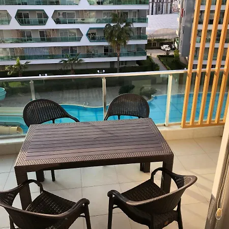 Студия В Резиденции Lux Emerald Park Блок А